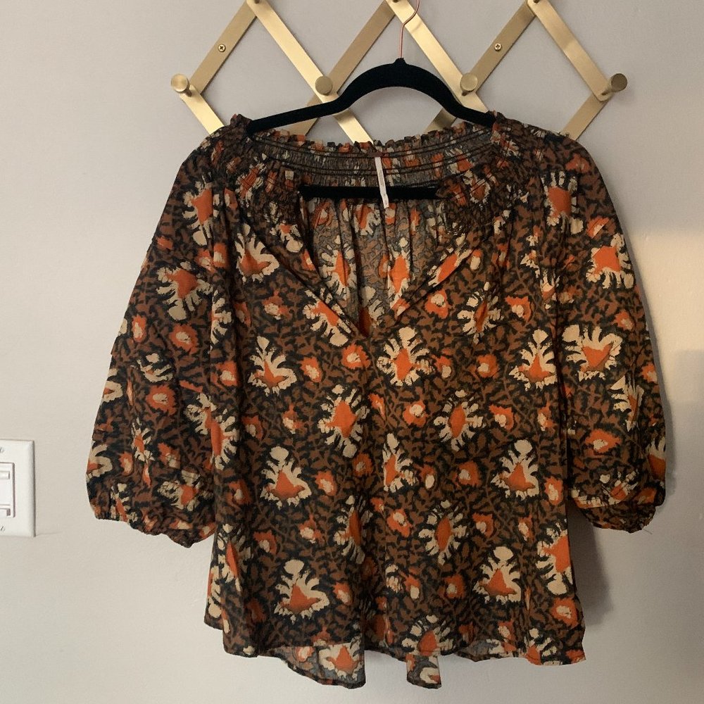 Free People Cropped Boho Tribal balloon sleeve top - size S